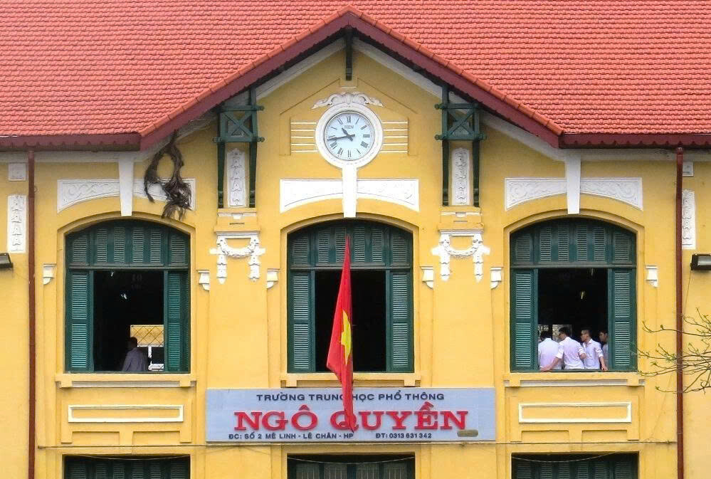 Cặp Học Sinh Cấp 2-3 In Logo
