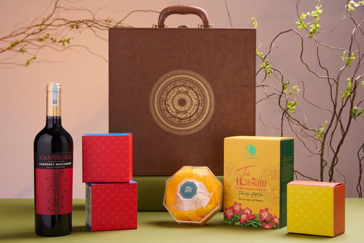 Hộp Quà Tết Mã Đáo Thành Công