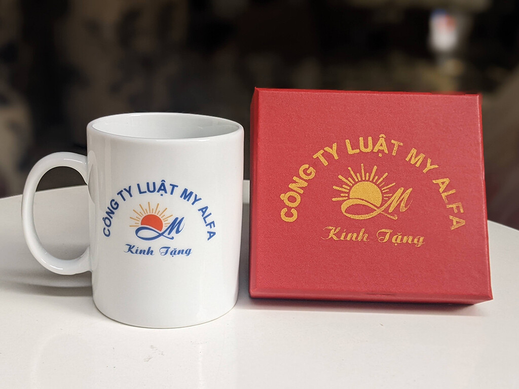 Ly sứ