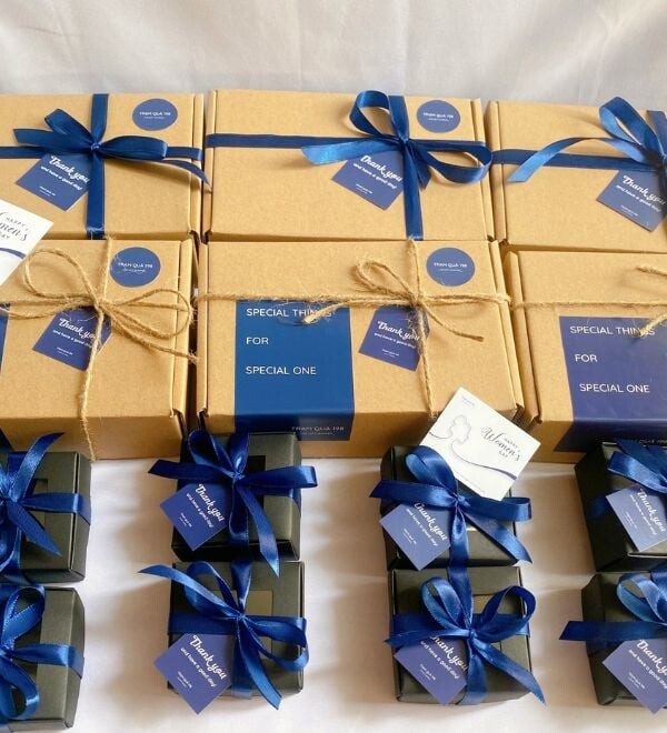 Quà tặng khách hàng