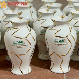 Bình Hoa Sứ Trắng Vẽ Vàng Kim Sa