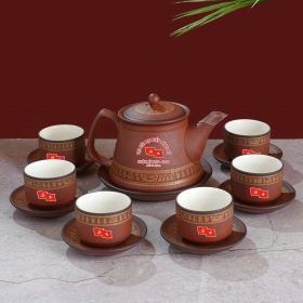 Bộ ấm trà gốm Dáng cao dân tộc