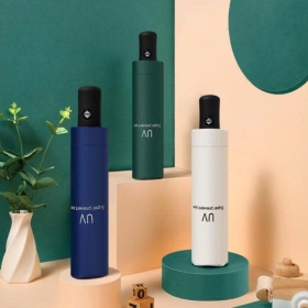 Dù gấp in logo tay bo tròn nút bấm tam giác bạc