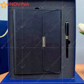 Sổ Tay Quà Tặng Kèm Bút Ký Gài Chữ I