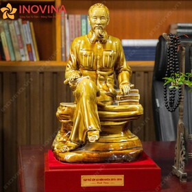 Tượng Bác Hồ Để Bàn