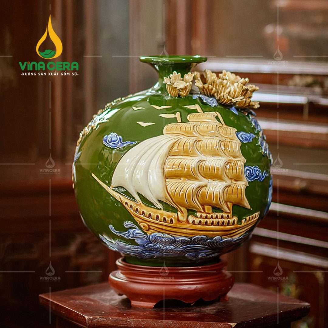 Bình hút lộc đắp nổi Thuận buồm xuôi gió